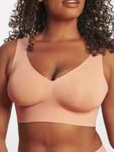 Scalloped edges Deep-v neckline Wireless Bra LightCoral
